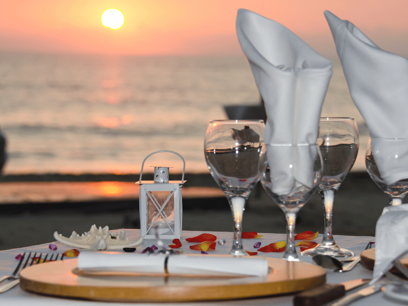 romantic dinners on the crystal coast