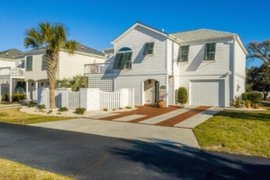 Rock in Garden Beds at 124 Salter Path Rd #21- Home For Sale in Pine Knoll Shores, NC